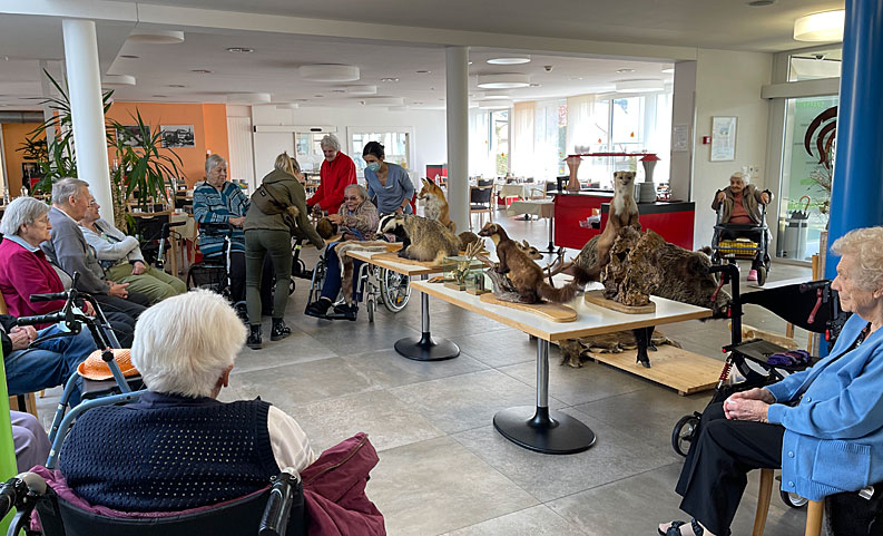 Das Erlebnismobil der Jagdgesellschaft BL war am Samstag, 9. April 2022, im Seniorenzentrum Untergäu zu Besuch.