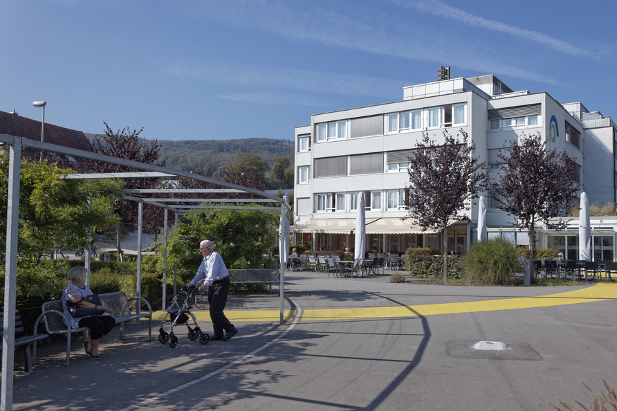 Aussenbereich Seniorenzentrum SZU